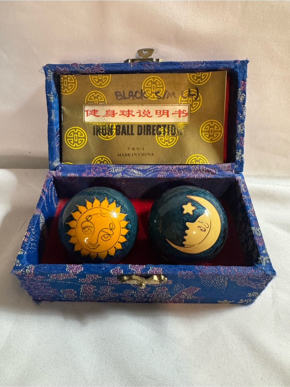 Vintage Chinese Baoding Meditation Exercise Balls Sun Moon Chime Set Brocade Box